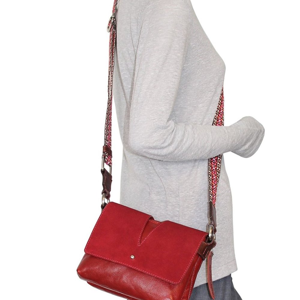 💖🎉Nino Bossi Valentina Leather Crossbody🛒🛍